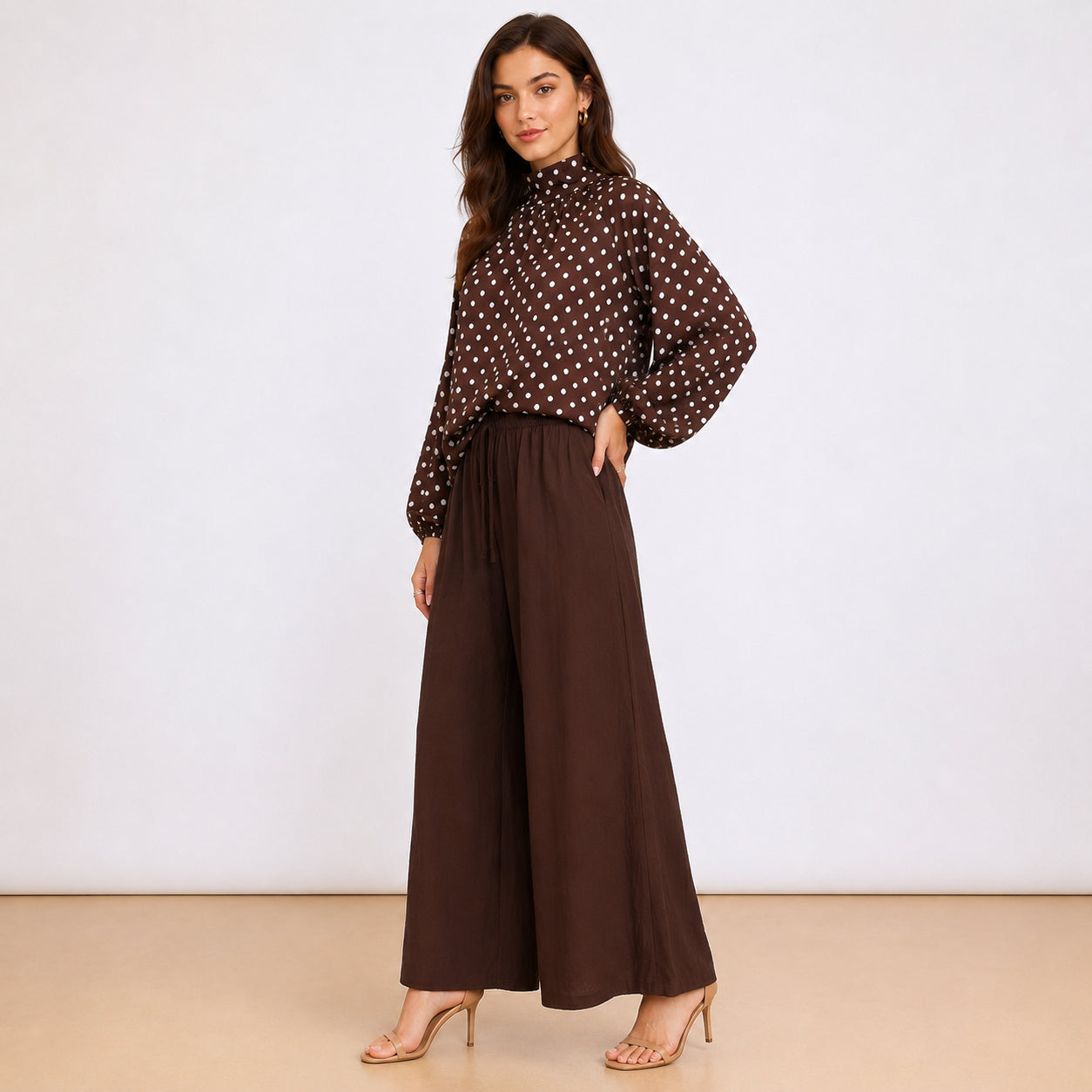 [2026.COUTURE] Camicia A Pois Con Fiocco Sul Retro