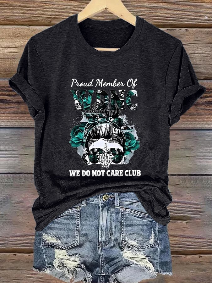 🔥Compra 3 e ottieni il 15% di sconto🔥T-shirt da donna girocollo, stile retrò, divertente stampa "Proud Member Of WDNC Menopause Perimenopause"