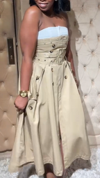 Robe élégante sans bretelles ni manches, avec patchwork et double boutonnage, pour femme