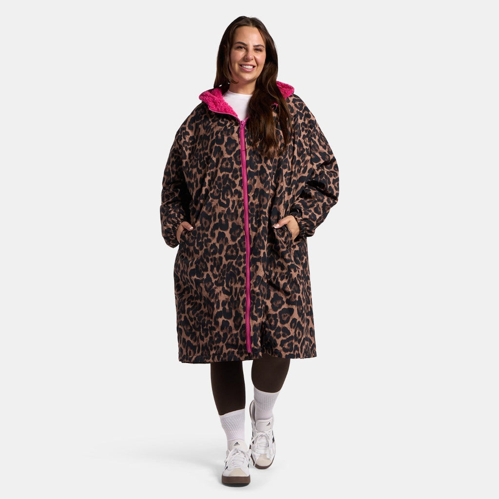 Peignoir de Séchage Imperméable Coupe-Vent, Robe de Changement Doublée Polaire Sherpa Douce, Manteau Veste à Capuche Surdimensionné à Manches Longues pour Enfants, Adultes, Hommes, Femmes, Surf, Plage, Natation, Restez au Sec