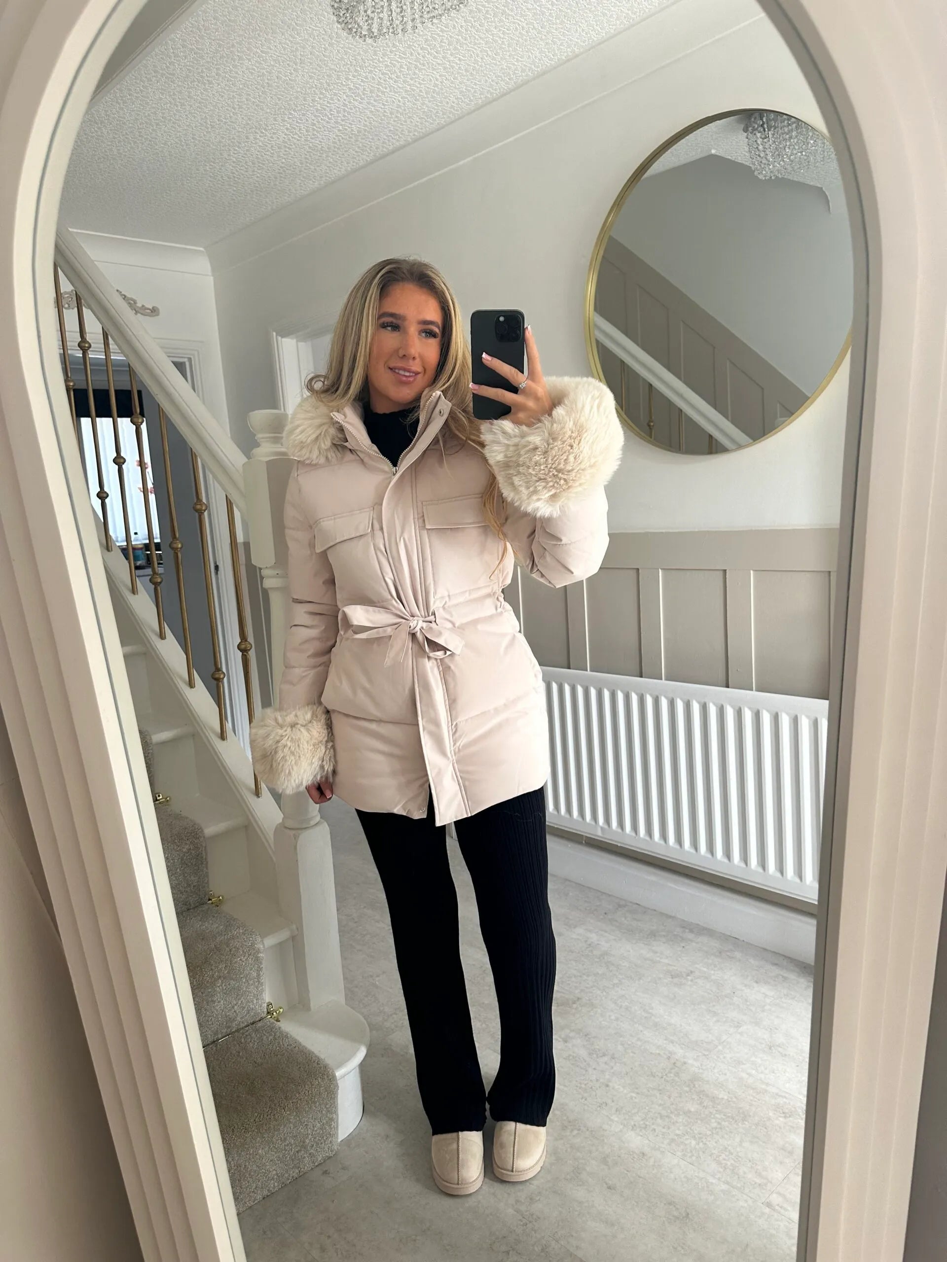 Manteau en fausse fourrure