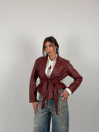 Veste avec ceinture à la taille