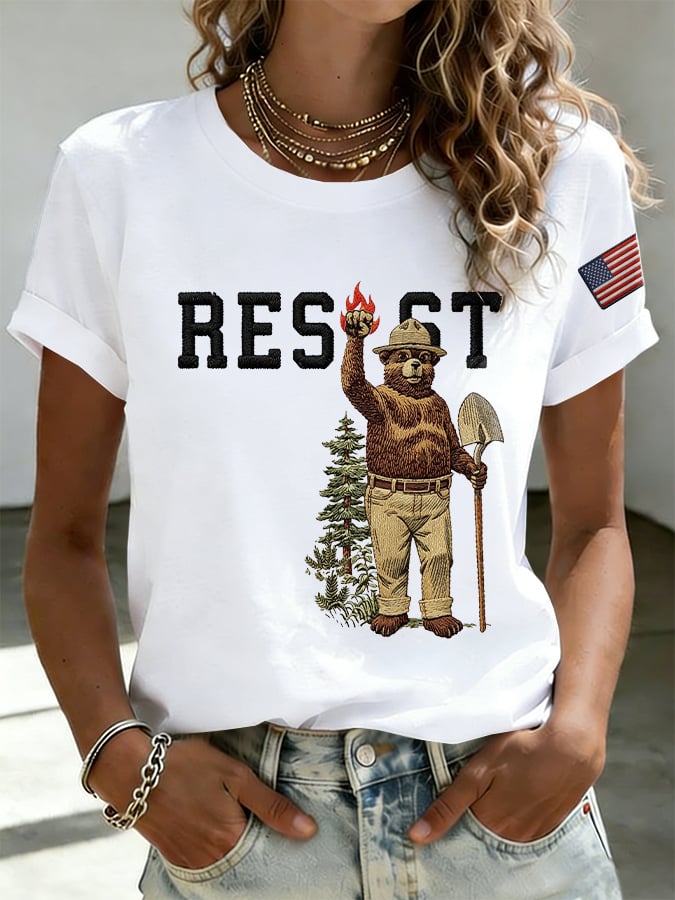 T-shirt stampata Retrò Resist Save The Forest Service