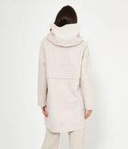 Cappotto con cappuccio e bottoni da donna per l'autunno/inverno, elegante e versatile, adatto a varie occasioni.