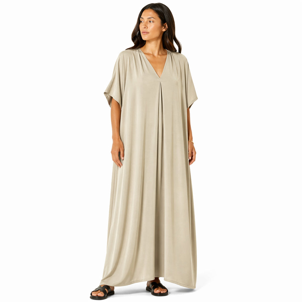 Robe longue, ample et fluide à col en V pour femme – chic et confortable pour l'été.