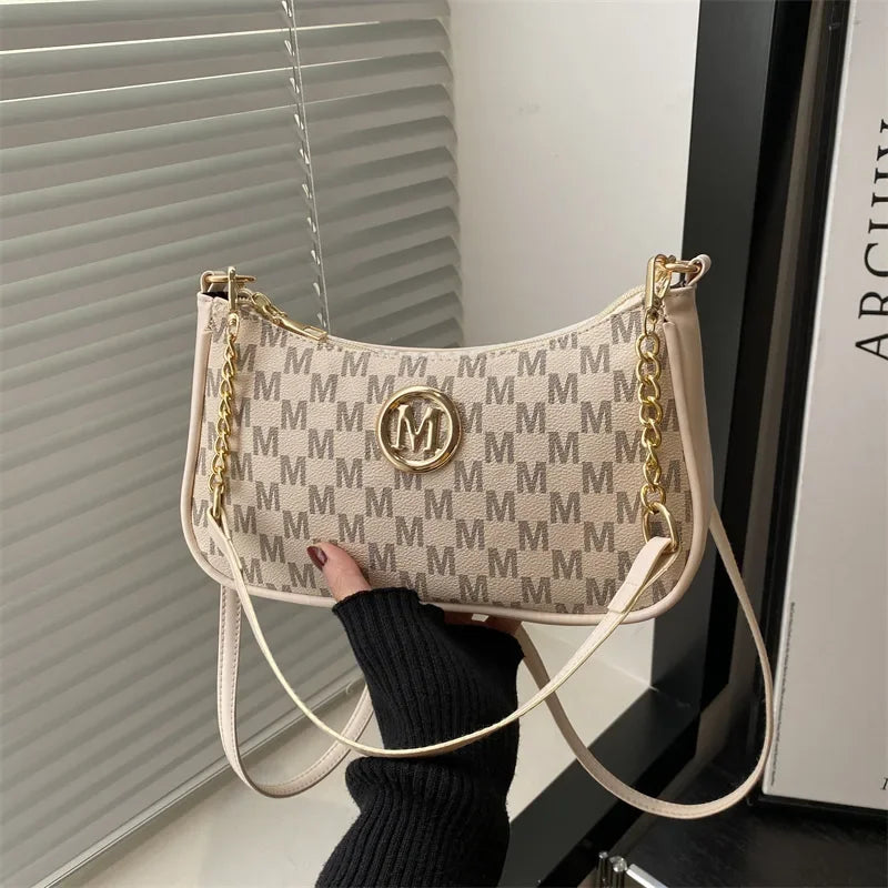 Borsa a mezzaluna di tendenza per donna