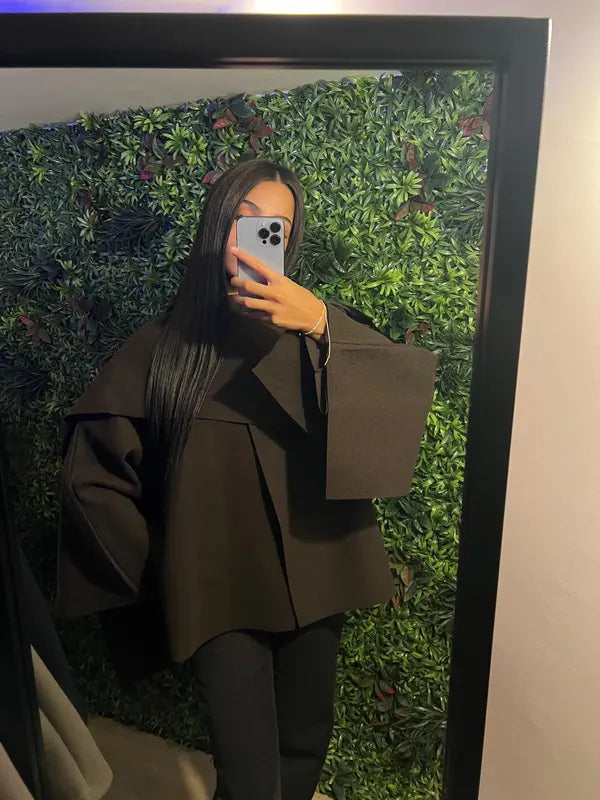 Top a cappa in stile casual