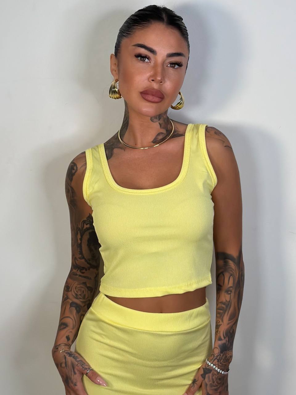 Set Monica