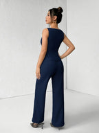 Ensemble deux pièces minimaliste et chic pour femme, composé d'un débardeur sans manches uni boutonné et d'un pantalon large, idéal pour l'été, le quotidien, le bureau, les tenues d'entreprise et les ensembles décontractés assortis.