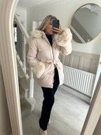 Cappotto in pelliccia sintetica