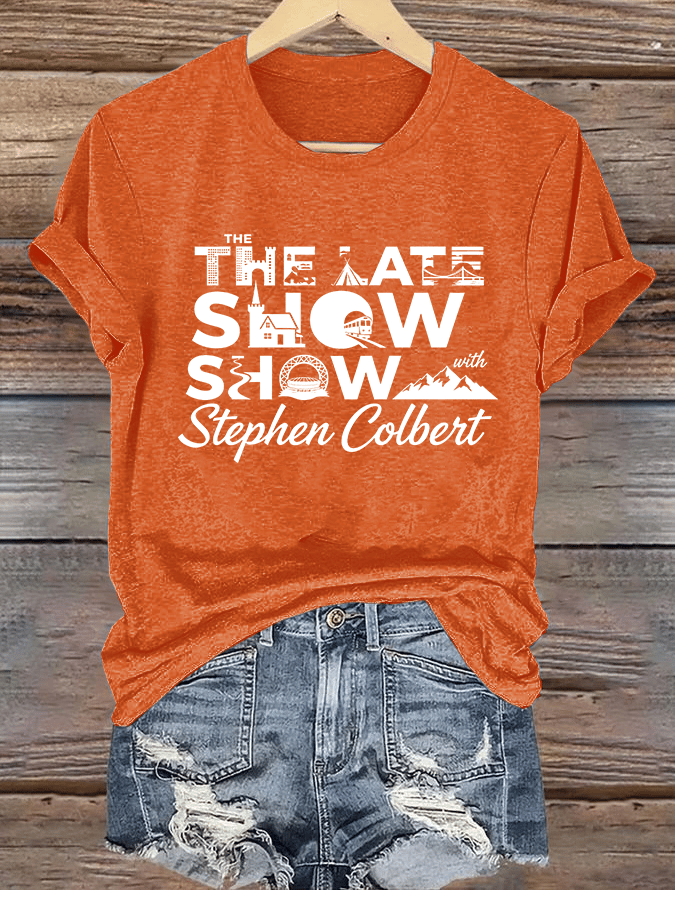 T-shirt da donna con stampa albero ultima mostra retrò
