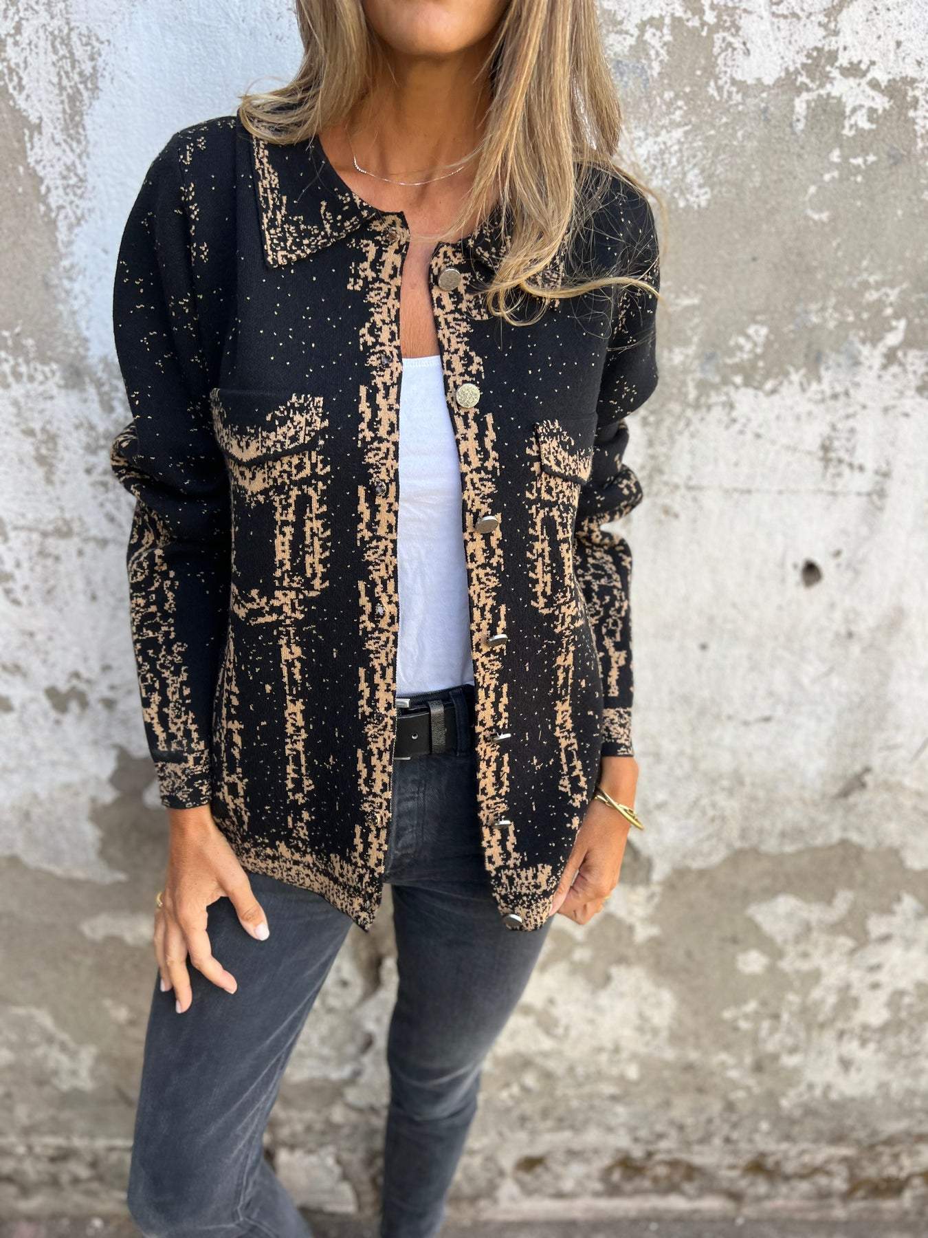 Veste en maille à manches longues avec revers