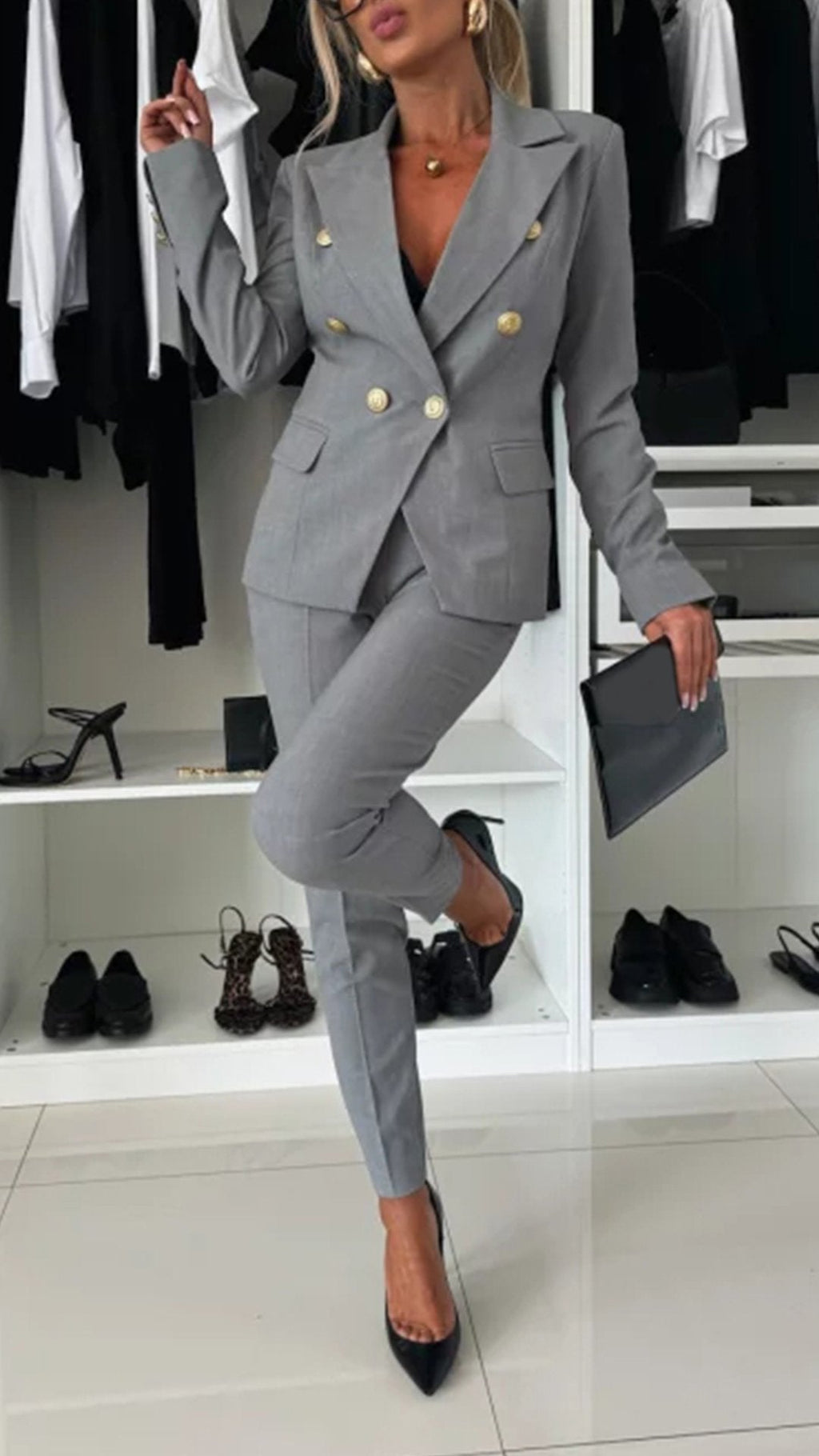 Costume élégant à revers et manches longues pour femmes