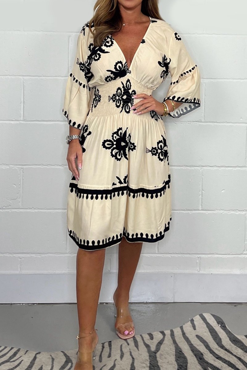 Robe imprimée à col en V