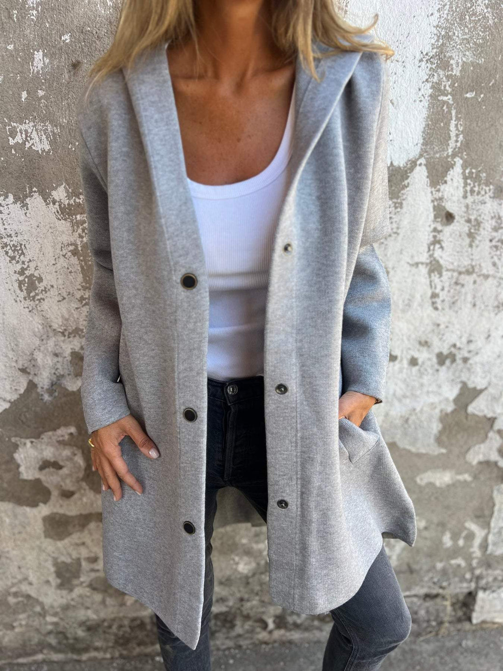 Veste décontractée à capuche et à boutonnage simple