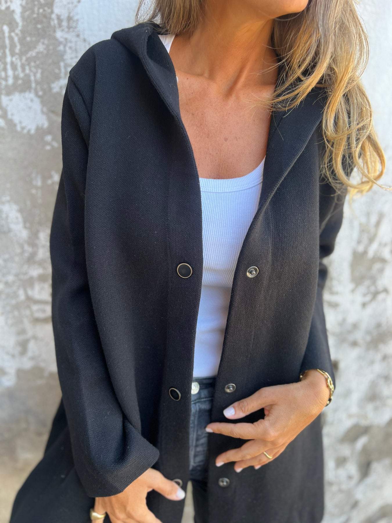 Veste décontractée à capuche et à boutonnage simple