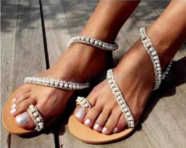 Sandales de plage bohèmes en strass