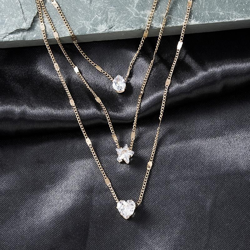 Collier Vintage Goutte Cœur Étoile à Cinq Branches Multicouche